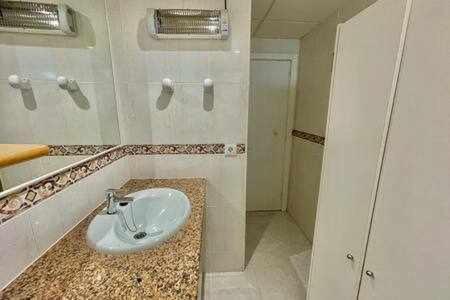 Boschapartamento De 2 Dormitorios Y Con Piscina Ciutadella  Exteriör bild